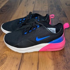 Nike Women’s Sneakers
